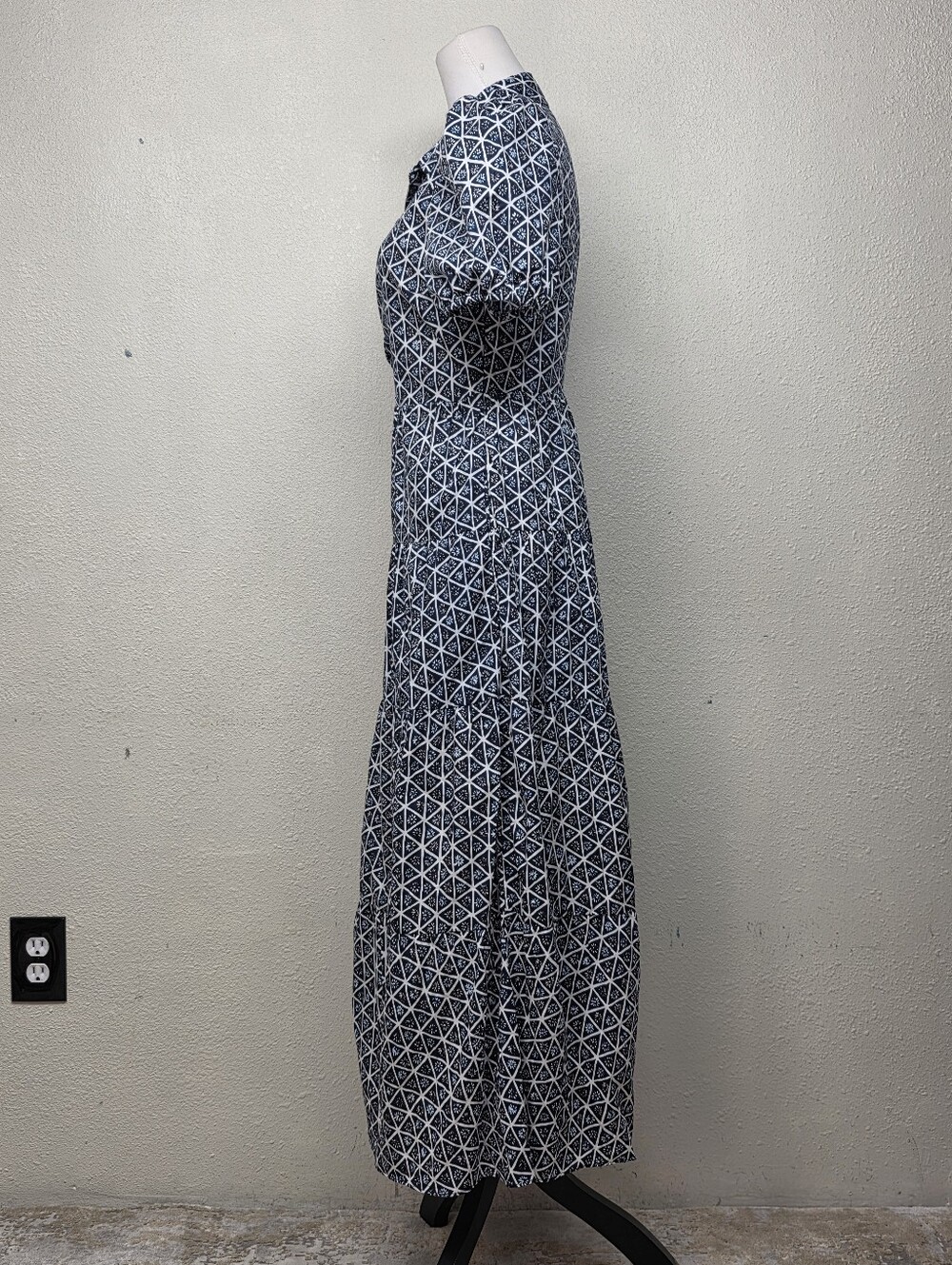 English Factory Navy and White Geometric Midi Tiered Shirt Dress Size Large - Picture 5 of 9